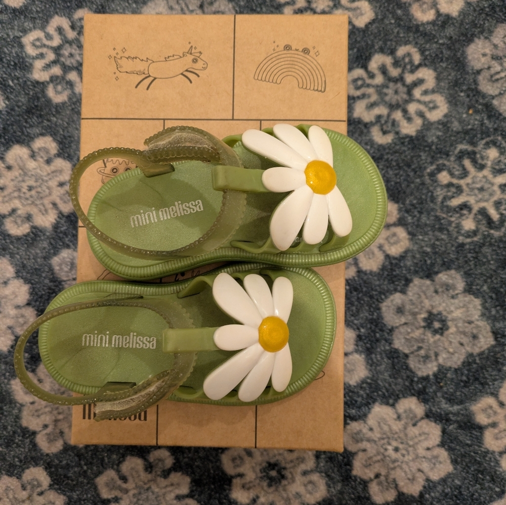 Mini Melissa Green Daisy Kids Sandals With Box